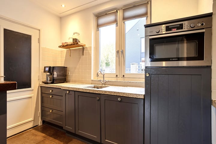 Foto 11 van Leeuwerikstraat 86