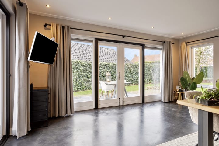 Foto 13 van Leeuwerikstraat 86