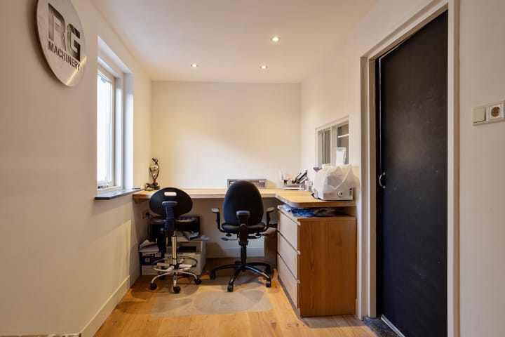 Foto 17 van Leeuwerikstraat 86