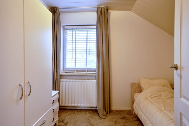 Foto 25 van Leeuwerikstraat 86