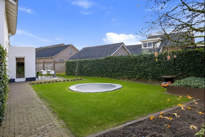 Foto 30 van Leeuwerikstraat 86