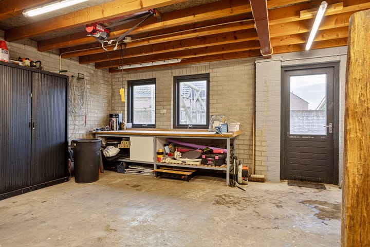 Foto 39 van Leeuwerikstraat 86