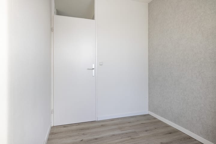 Photo 27 of Loevestein 57