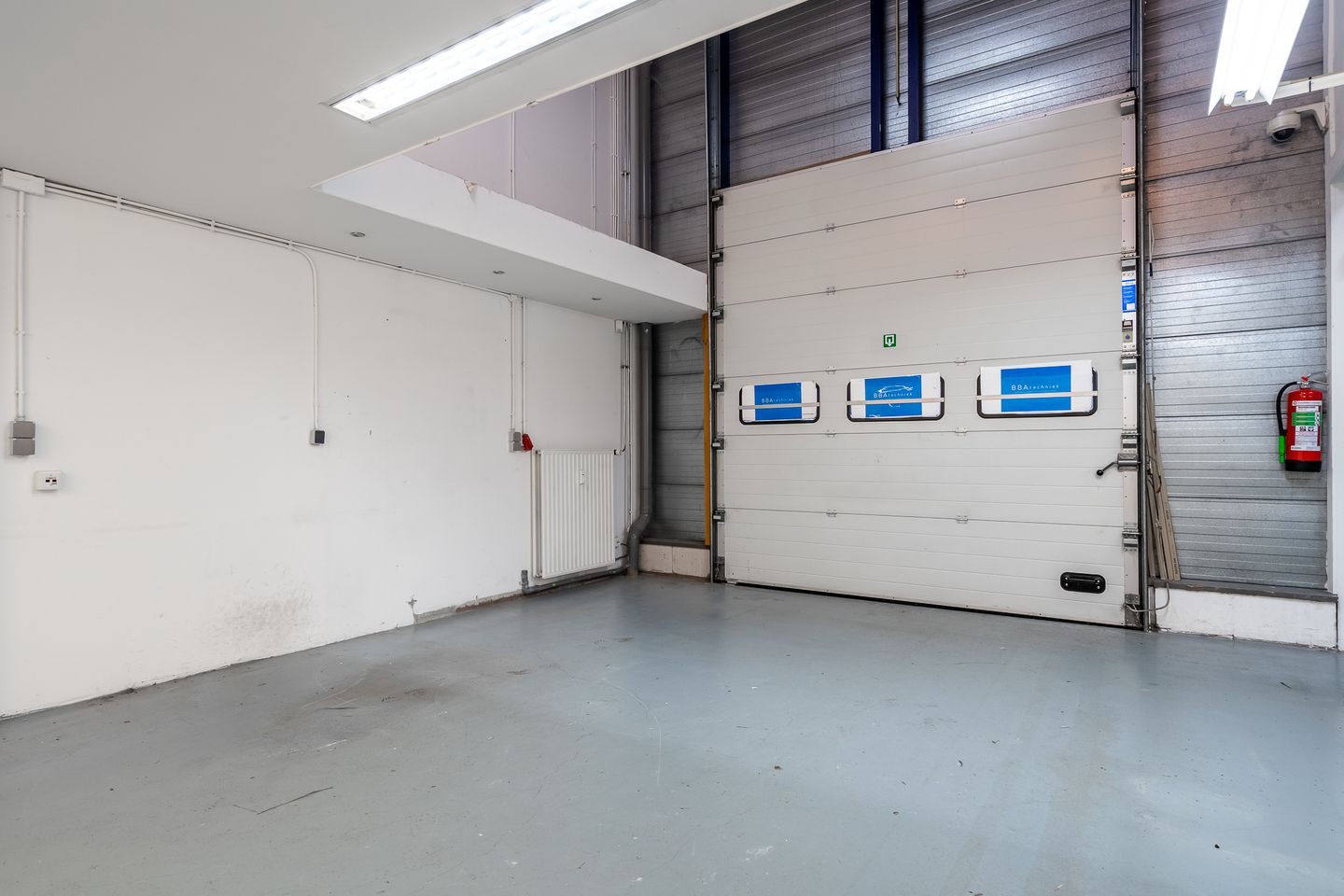 Bekijk foto 4 van Hydrograaf 3