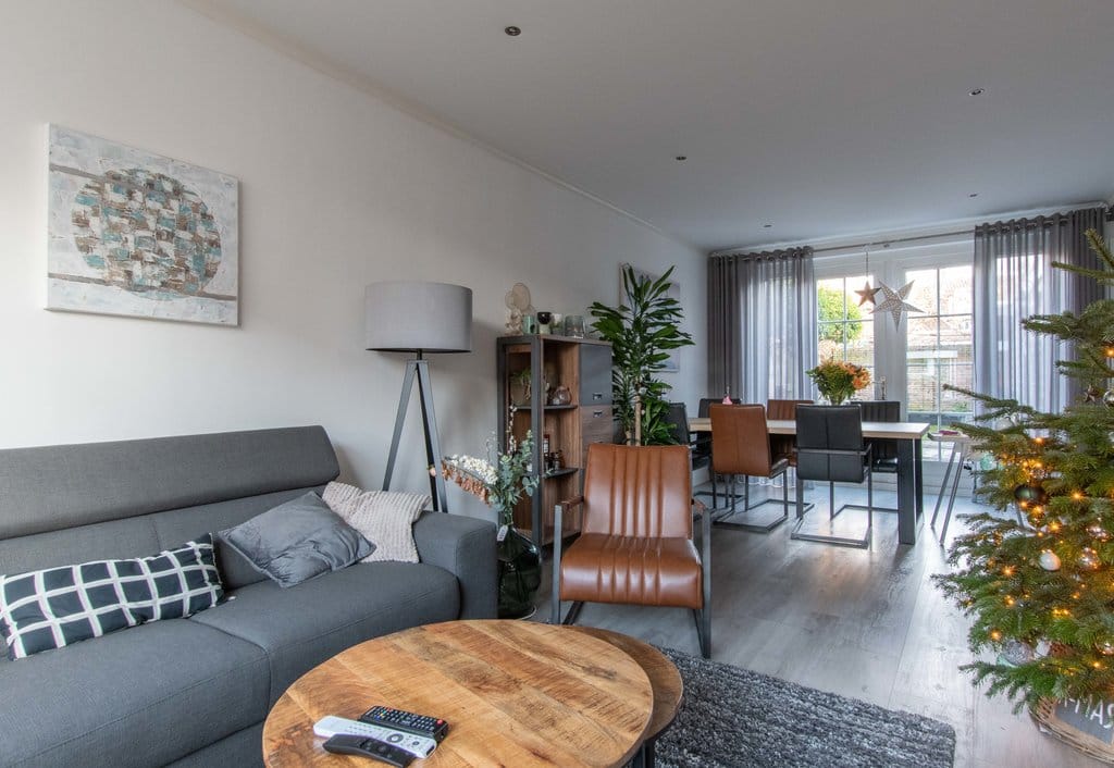 Photo 8 of Beatrixstraat 7