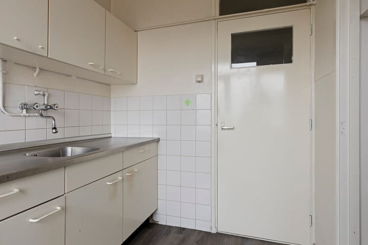 Photo 9 of Jan van Zutphenstraat 27