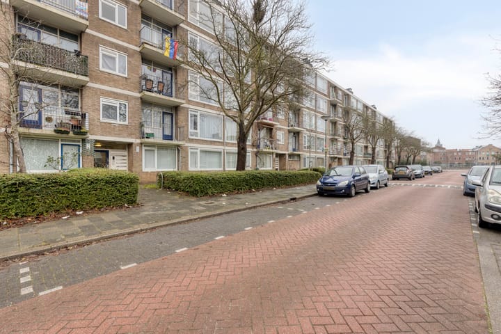 Photo 20 of Jan van Zutphenstraat 27