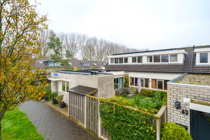 Foto 34 van E.F. van den Banweg 61