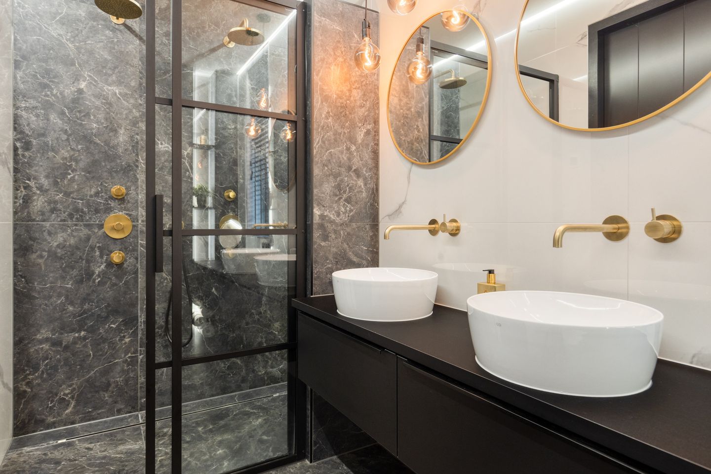 Photo 5 of Koningin Maximahof 50