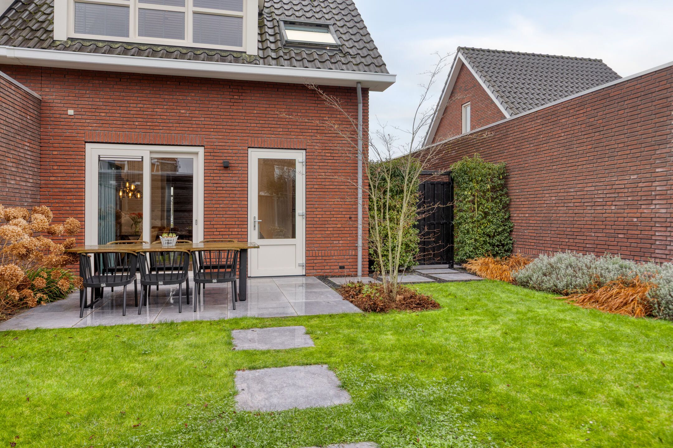 Photo 39 of Koningin Maximahof 50