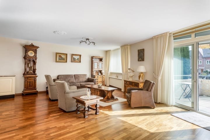 Foto 3 van Valkenierslaan 37-A1