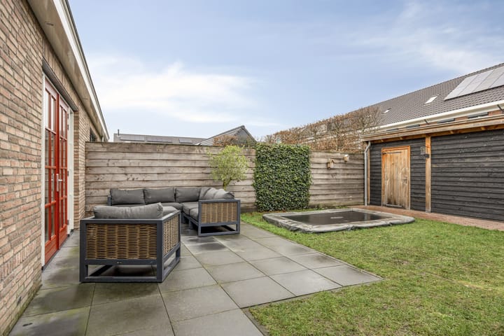 Foto 41 van Meester A Datemalaan 45