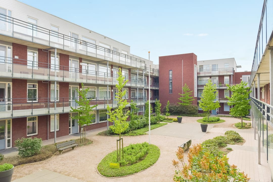 Photo 41 of Overste J M Kolffstraat 9