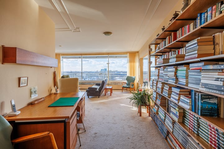 Foto 3 van Adama van Scheltemaplein 43