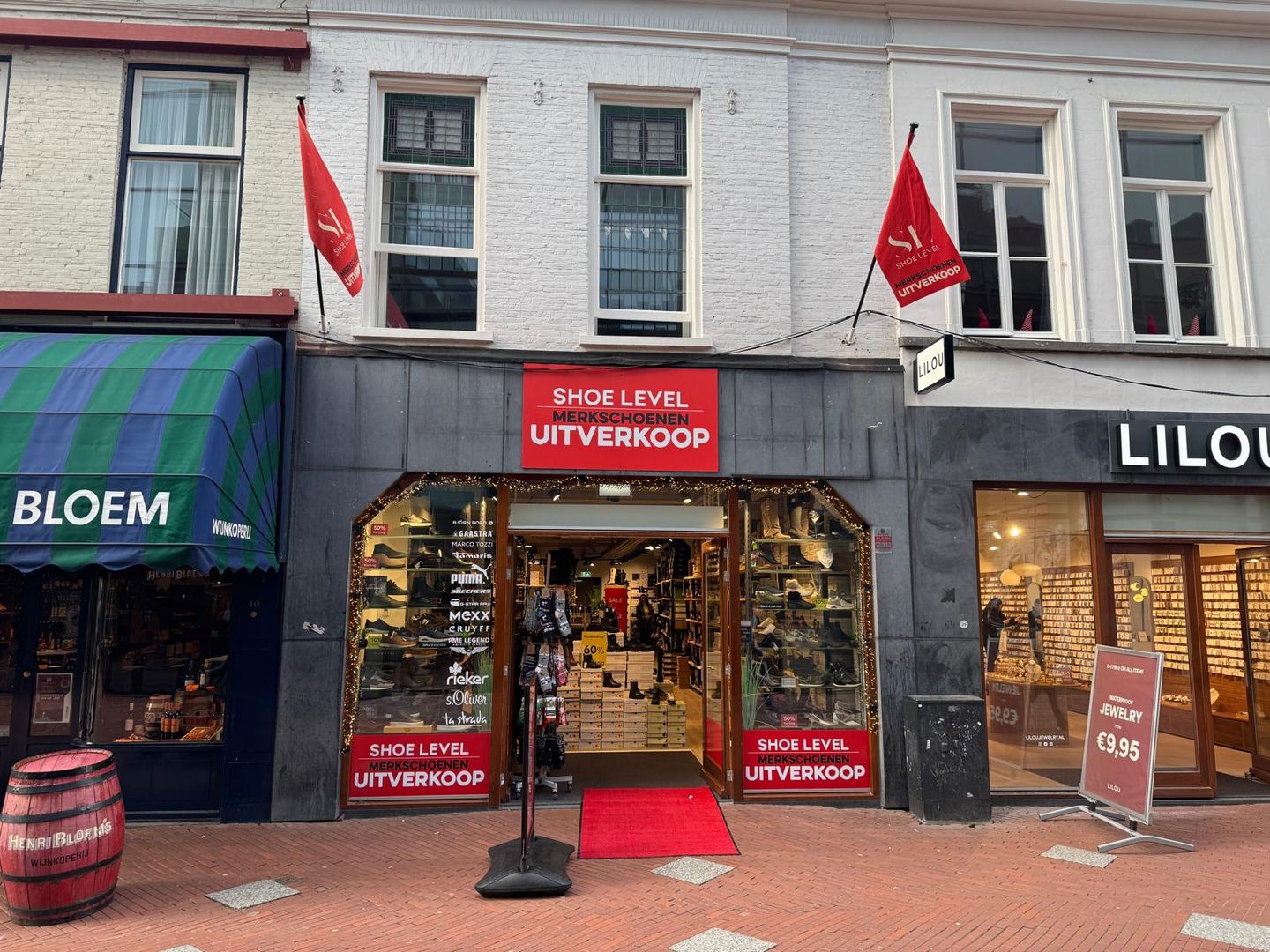 View photo 1 of Vrijstraat 8