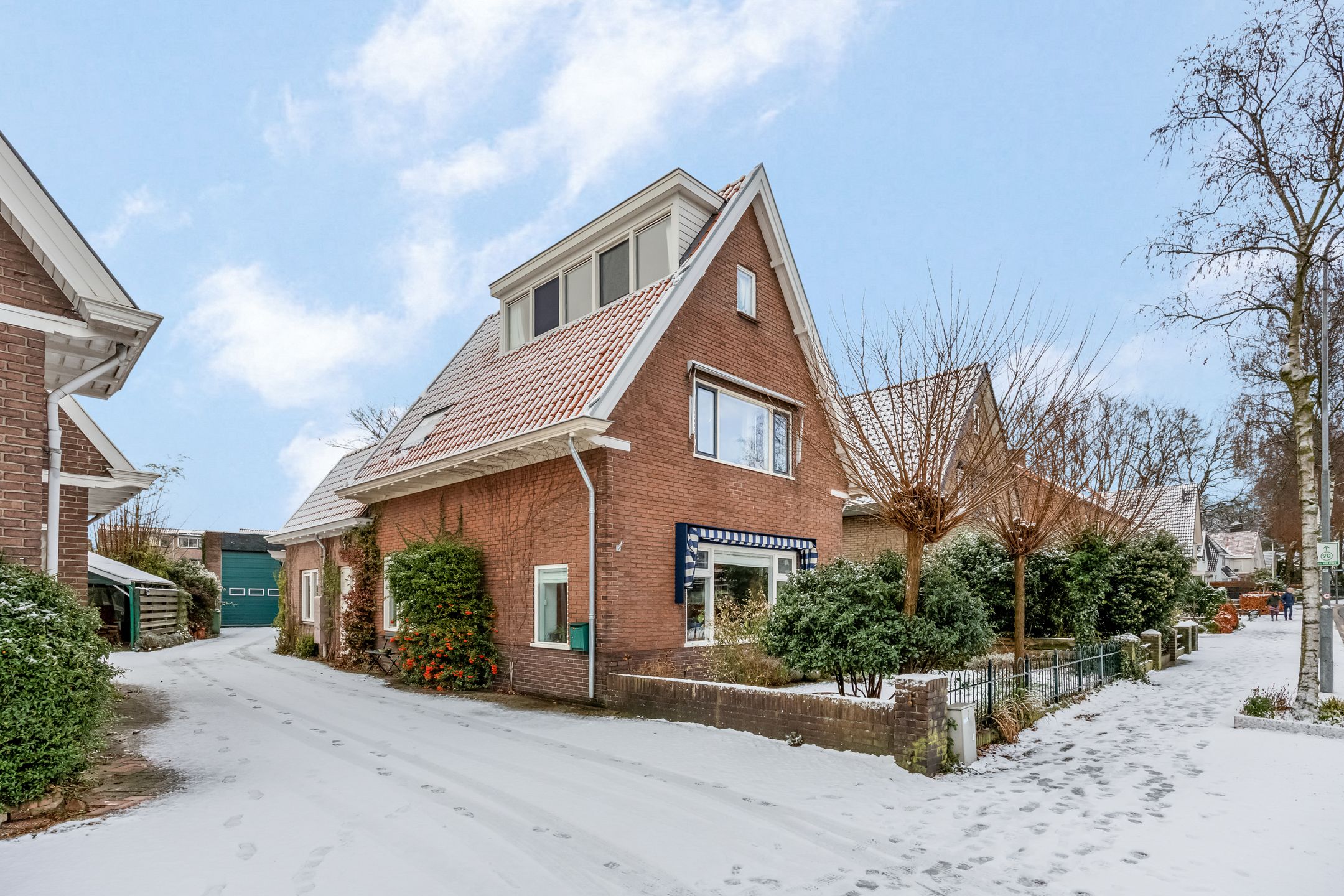Buying a house in The Netherlands., Prins Bernhardlaan 16