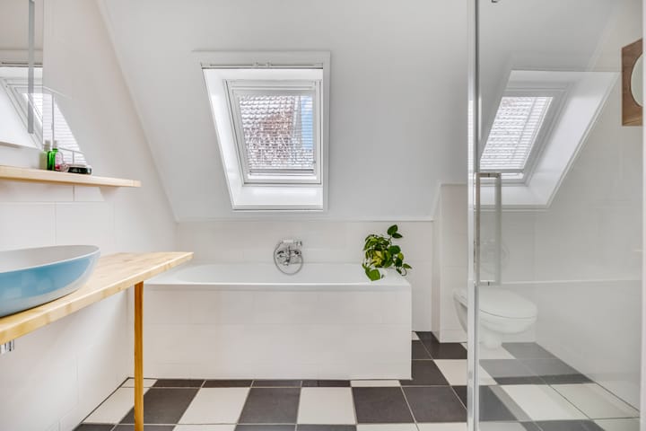 Foto 35 van Prins Bernhardlaan 16