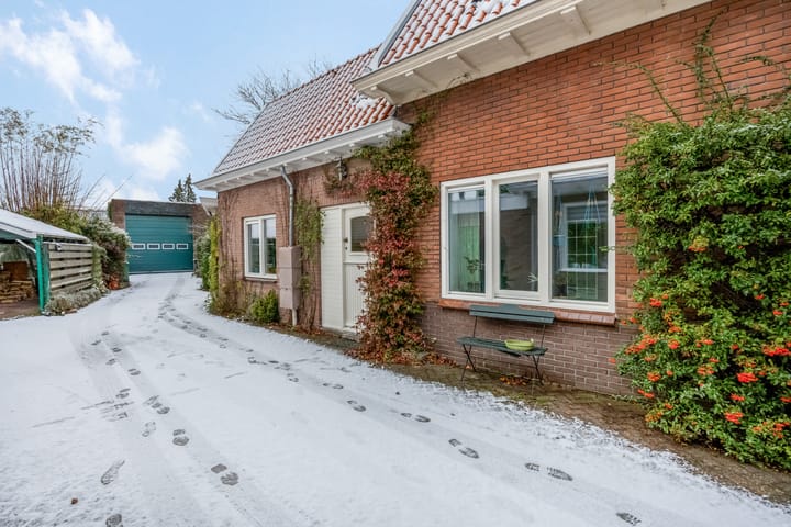 Foto 49 van Prins Bernhardlaan 16