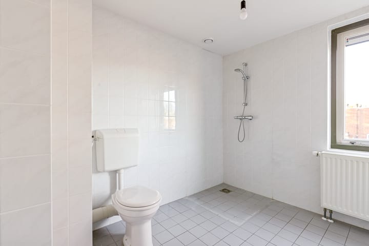 Foto 23 van Kornwierde 94