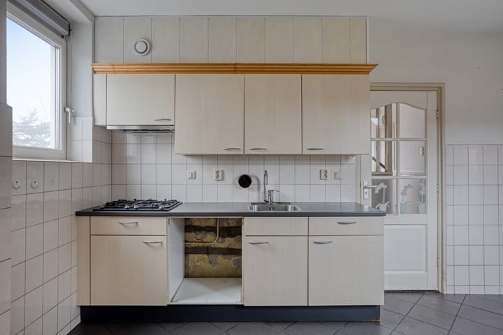 Foto 10 van Leeuwstraat 56