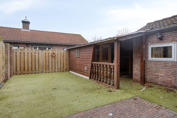 Foto 24 van Leeuwstraat 56