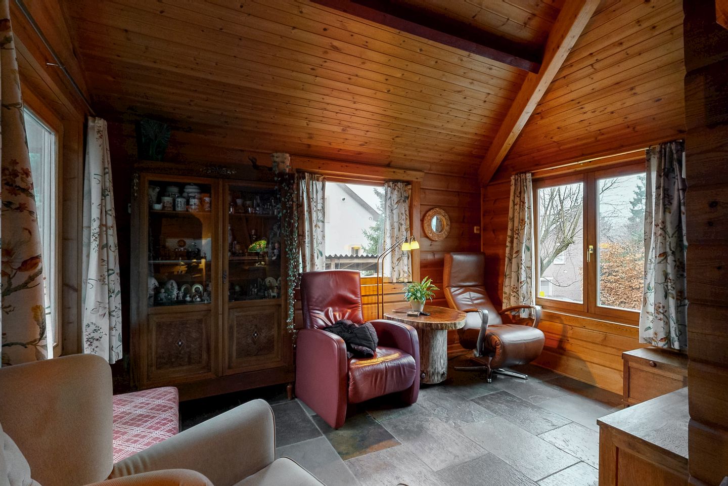 Photo 5 of Prickart 18-A