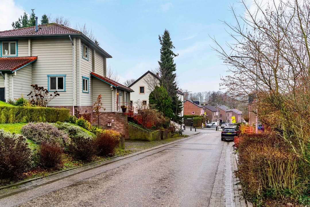 Photo 37 of Prickart 18-A