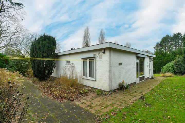 Foto 30 van Benedendorpsweg 19