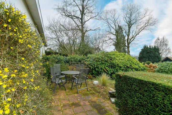 Foto 34 van Benedendorpsweg 19