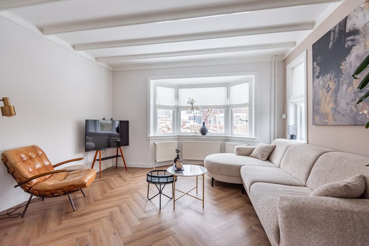 Photo 3 of Burg Haverkampstraat 15