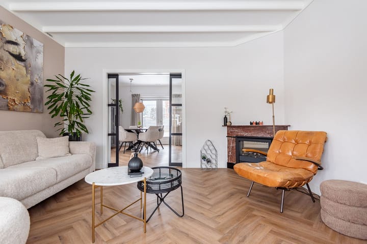 Photo 11 of Burg Haverkampstraat 15