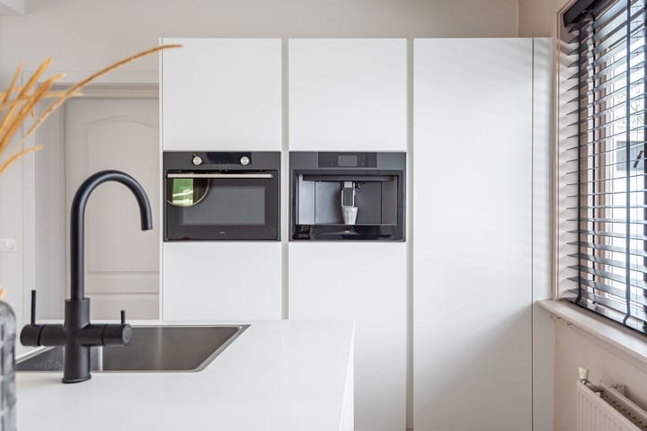 Photo 16 of Burg Haverkampstraat 15