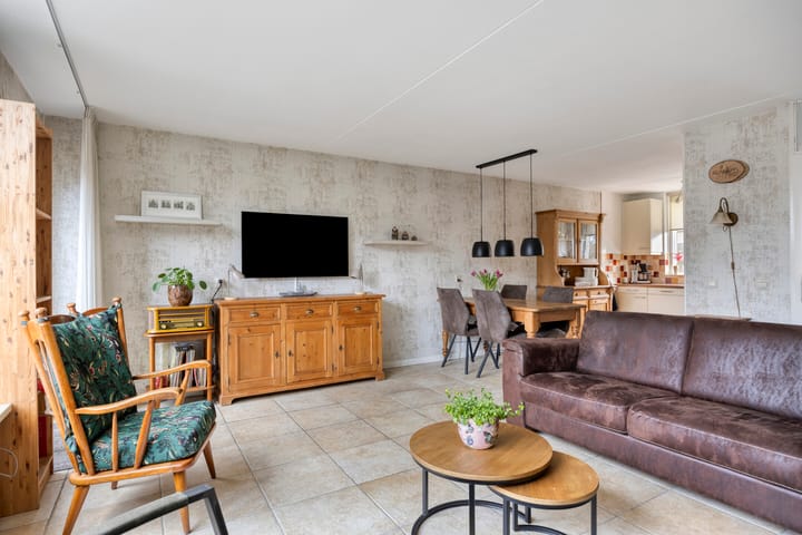 Foto 4 van Hennepakker 6