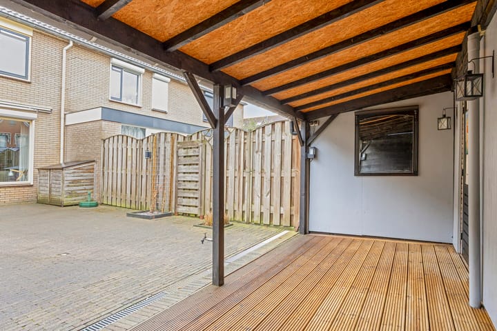 Foto 12 van Hennepakker 6