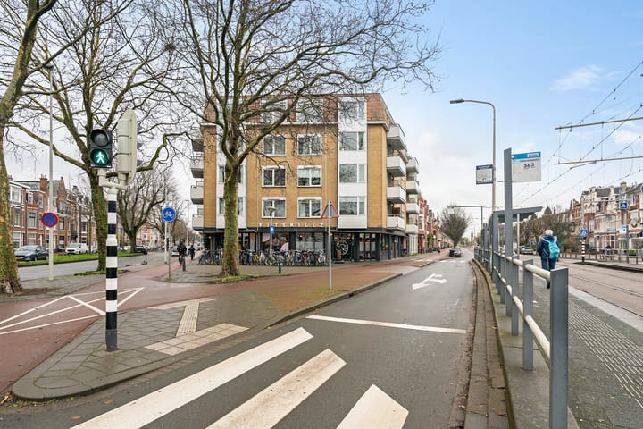 Foto 4 van Valkenbosplein 17-E