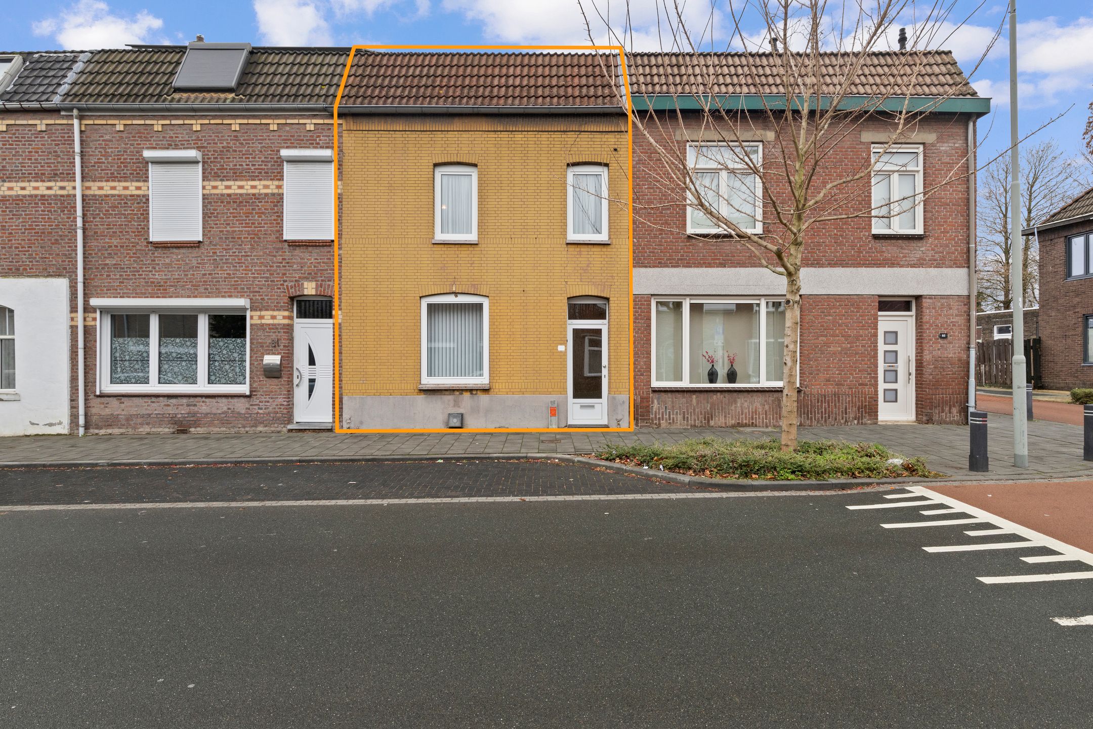 Buying a house in The Netherlands., Napoleonbaan Noord 83