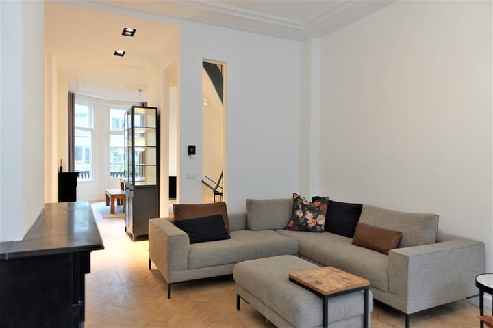 Photo 2 of Schoolstraat 16-A