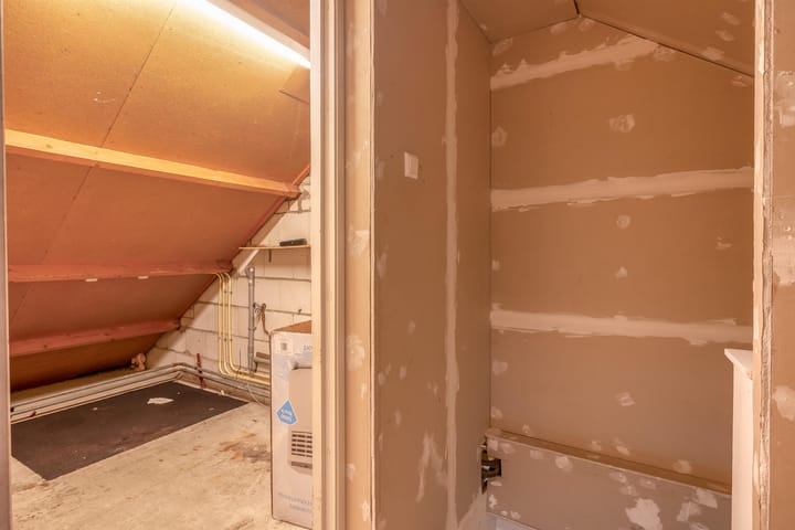 Photo 26 of Van Broekhuisenstraat 6