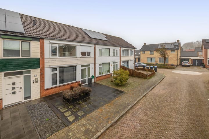 Photo 34 of Van Broekhuisenstraat 6