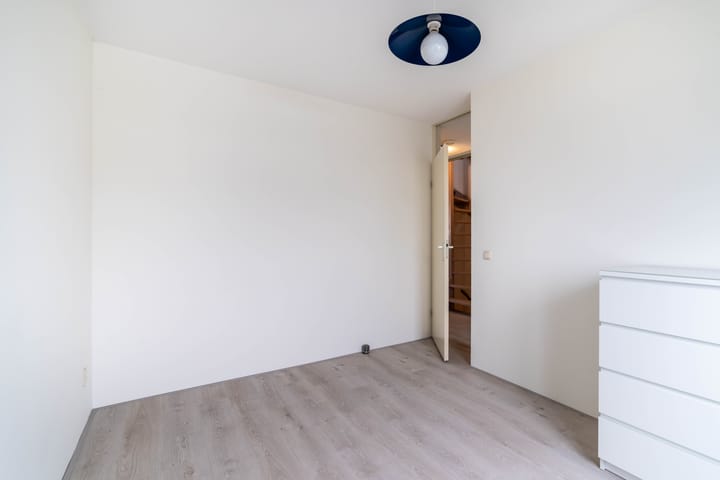 Foto 30 van Straat van Ormoes 46