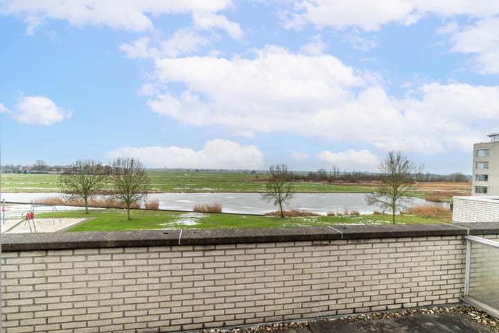 Foto 42 van Straat van Ormoes 46