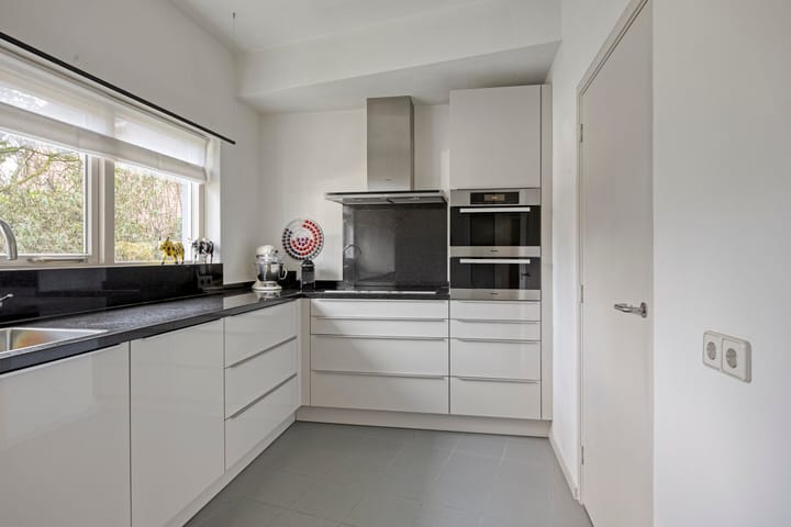 Foto 8 van Bloedkoraal 11