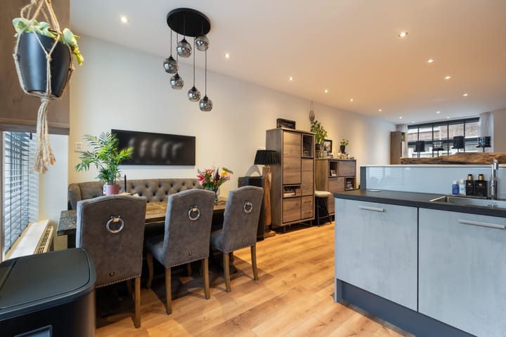 Foto 2 van Voornsestraat 47