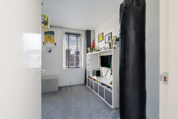 Foto 14 van Voornsestraat 47