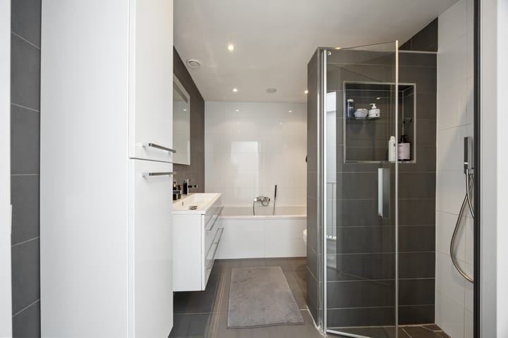 Foto 20 van Ernest Hemingwaystraat 15