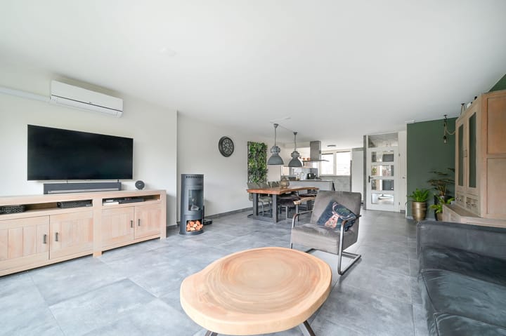 Foto 7 van Raaigras 44