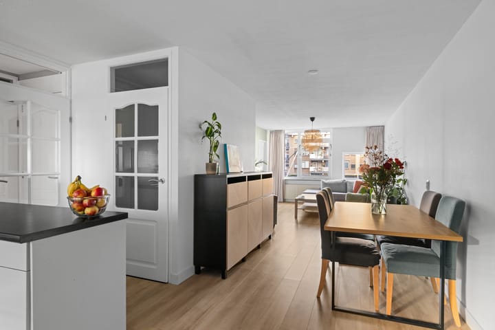 Photo 7 of Muntplein 124