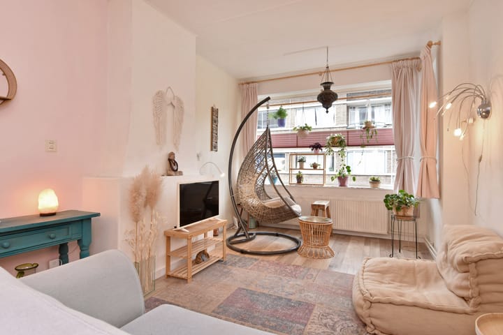 Photo 2 of Kokosnootstraat 17