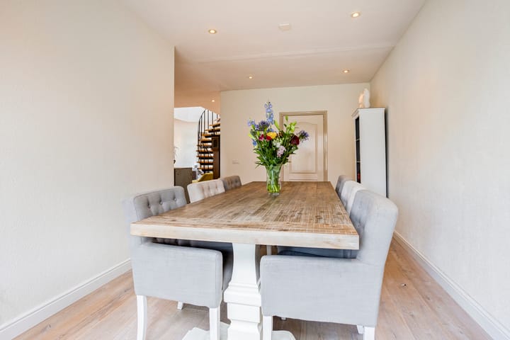 Foto 13 van Leenderweg 8