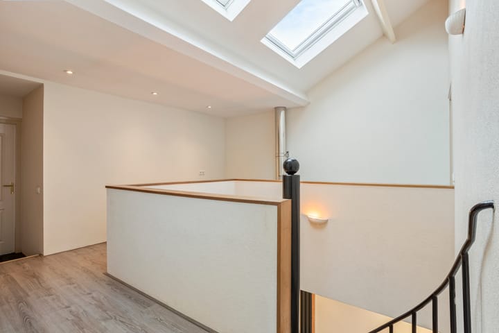 Foto 17 van Leenderweg 8